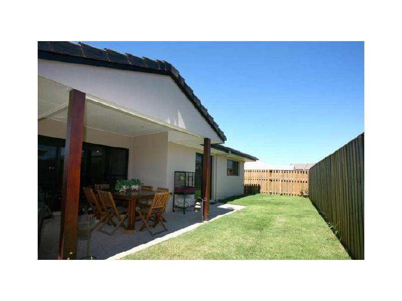 10 Jet Street, Upper Coomera QLD 4209