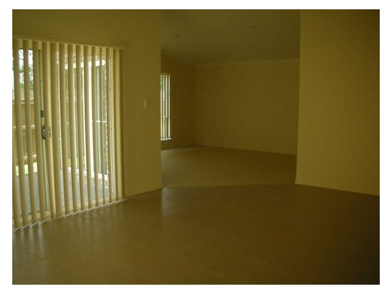 32 Runway Drive, Upper Coomera QLD 4209