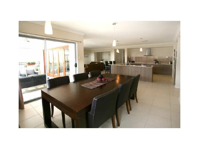 10 Abercrombie Crescent, Upper Coomera QLD 4209