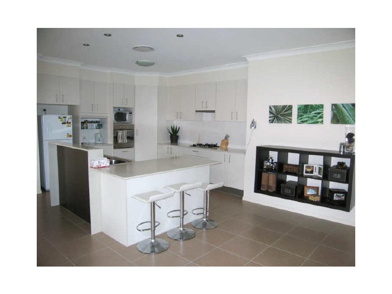 8 Pitt Street, Upper Coomera QLD 4209