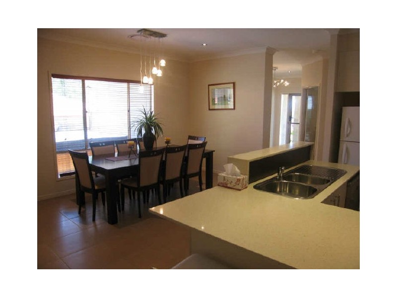 8 Pitt Street, Upper Coomera QLD 4209