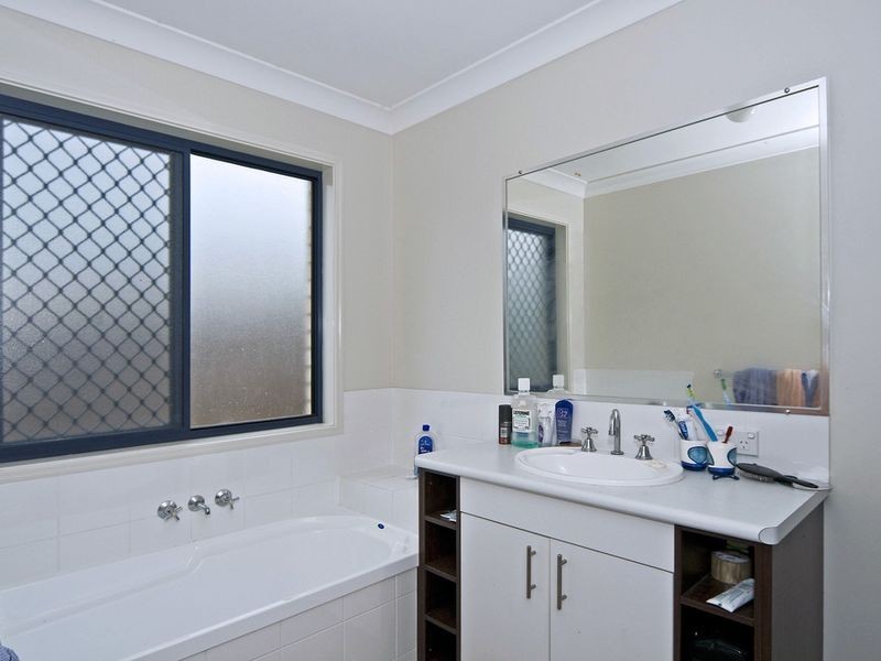 21 Lauren Grove, Upper Coomera QLD 4209