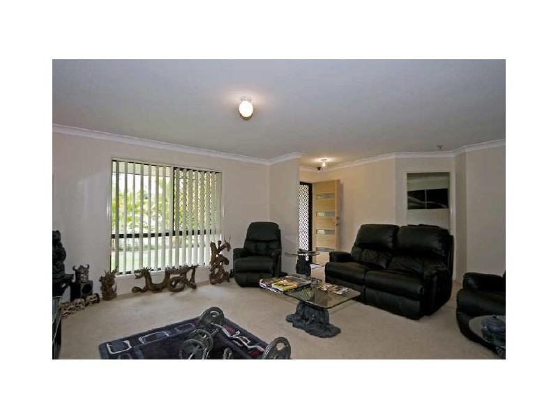 17 Broxbourne Place, Oxenford QLD 4210