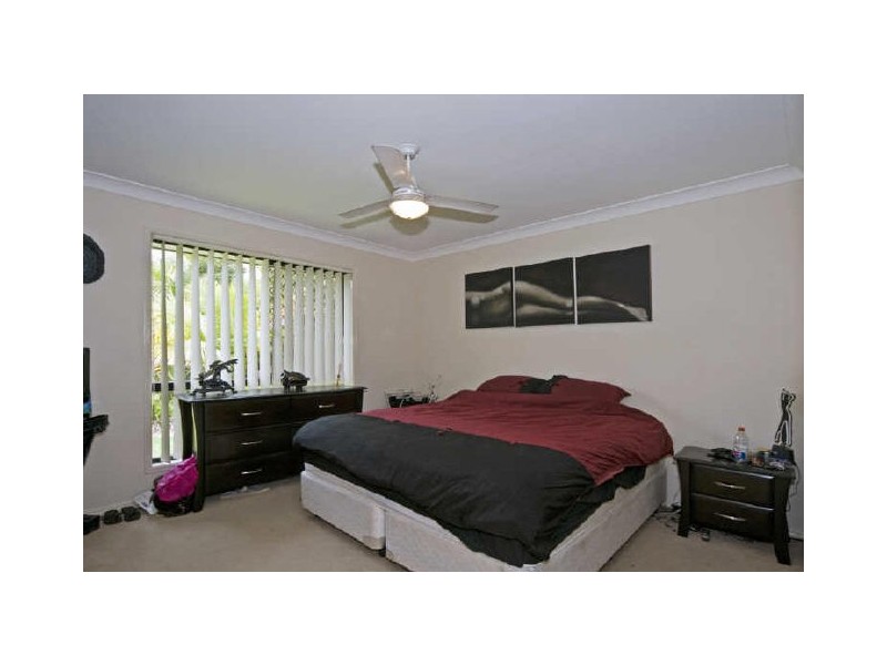 17 Broxbourne Place, Oxenford QLD 4210