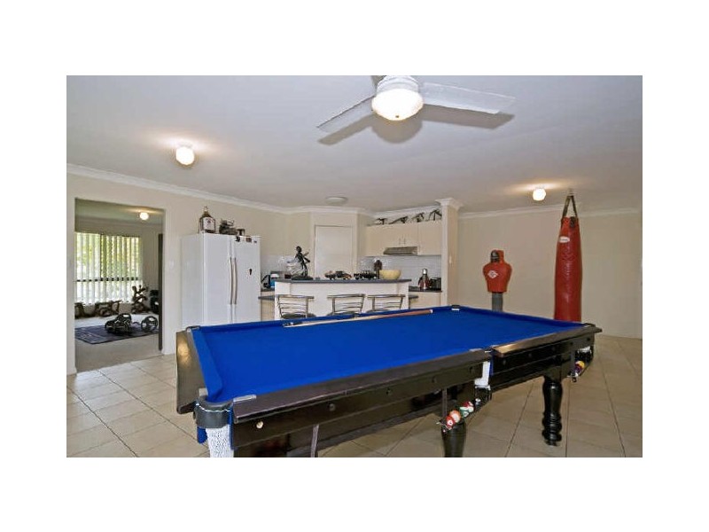 17 Broxbourne Place, Oxenford QLD 4210