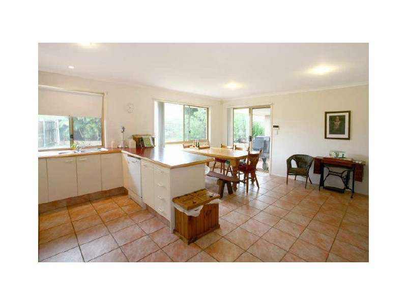 3 Lomandra Court, Oxenford QLD 4210