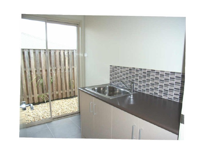 6 Rainlily Crescent, Upper Coomera QLD 4209