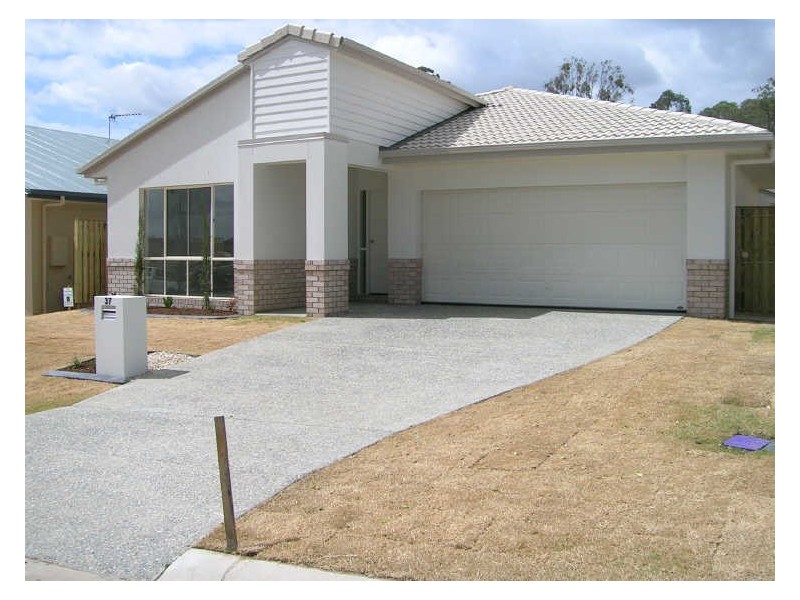 37 Kingsford Drive, Upper Coomera QLD 4209