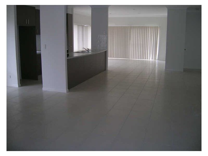 37 Kingsford Drive, Upper Coomera QLD 4209