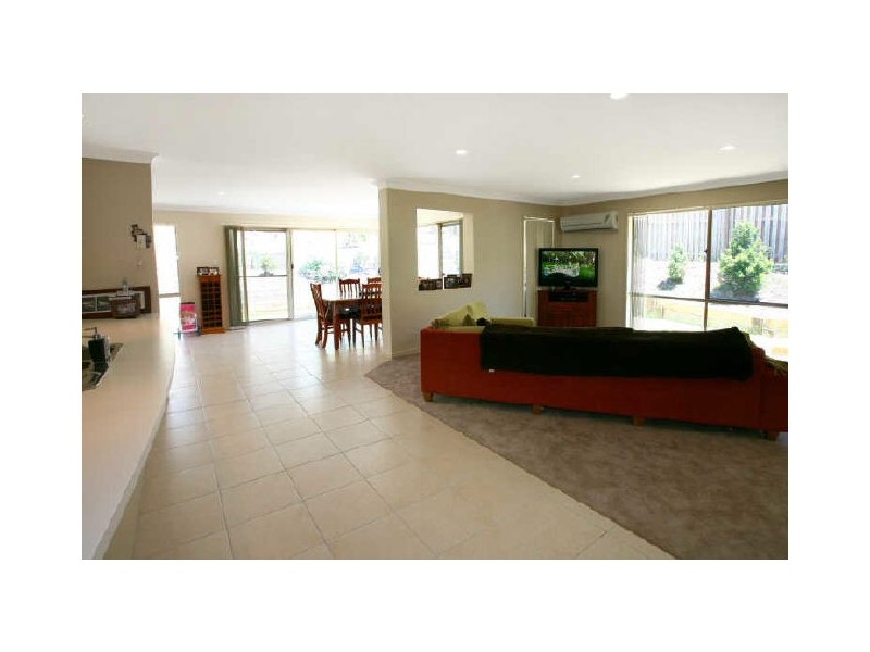 13 Treeline Circuit, Upper Coomera QLD 4209