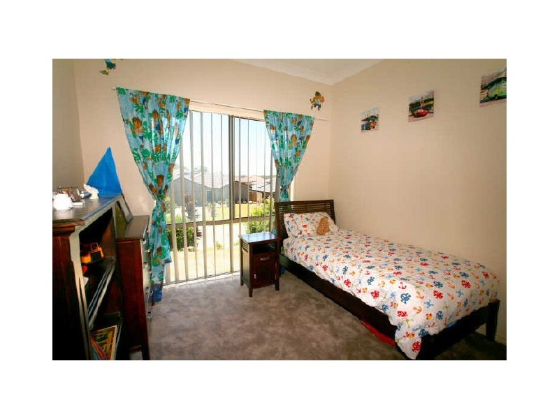 13 Treeline Circuit, Upper Coomera QLD 4209