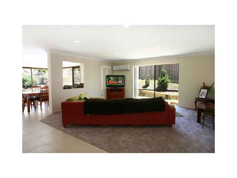 13 Treeline Circuit, Upper Coomera QLD 4209