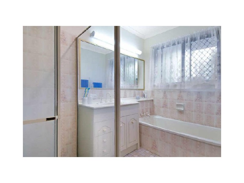 33 Yarrimbah Drive, Nerang QLD 4211