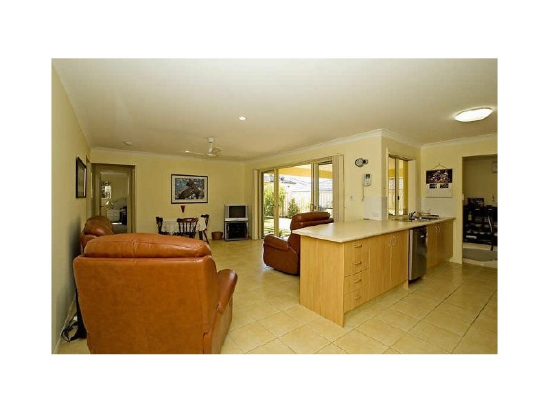 7 Rumbold Court, Upper Coomera QLD 4209