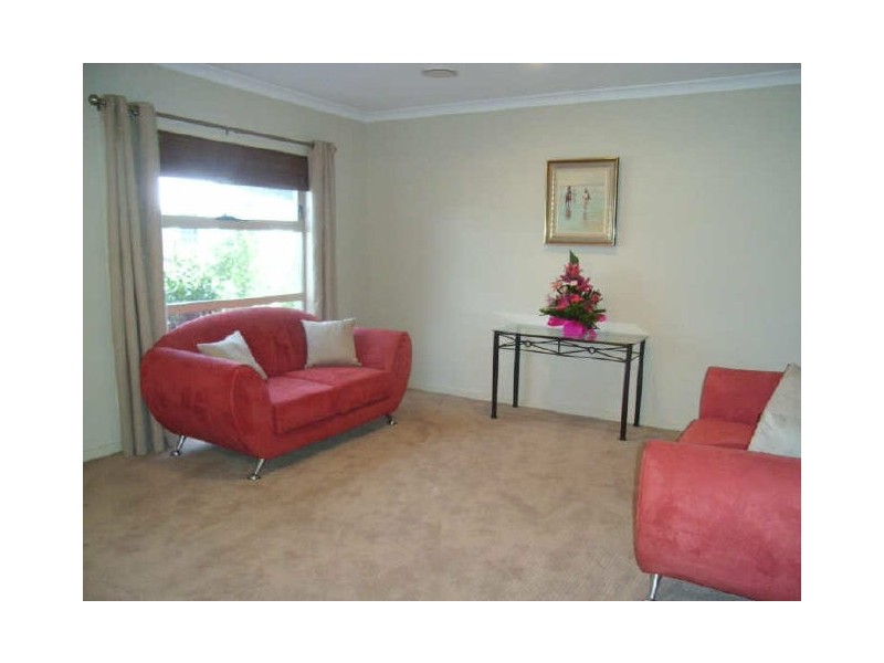 8 Bishopwood Court, Upper Coomera QLD 4209