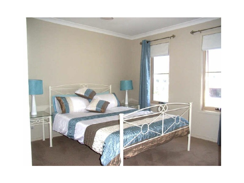 8 Bishopwood Court, Upper Coomera QLD 4209