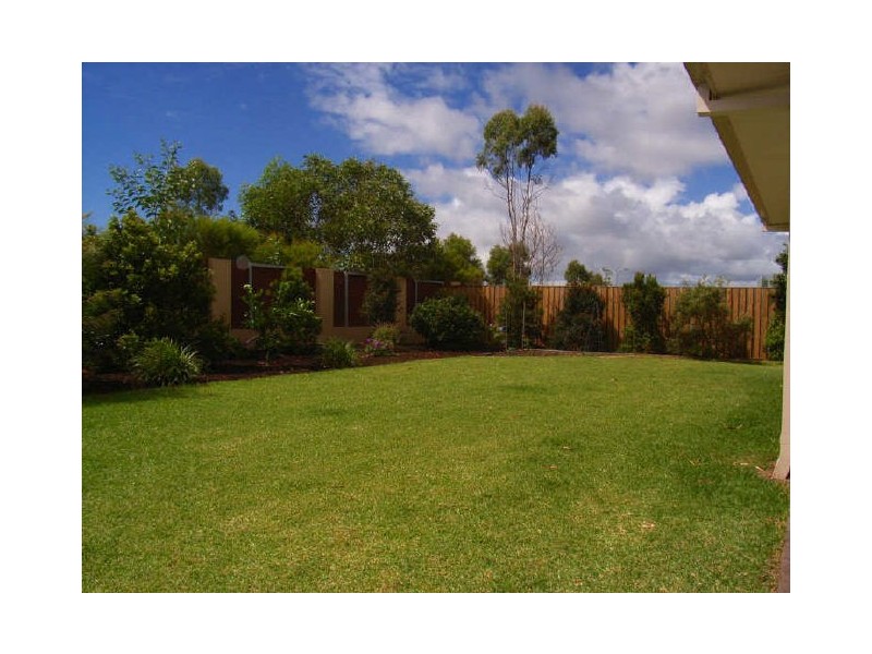 8 Bishopwood Court, Upper Coomera QLD 4209