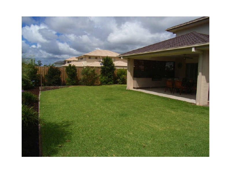 8 Bishopwood Court, Upper Coomera QLD 4209