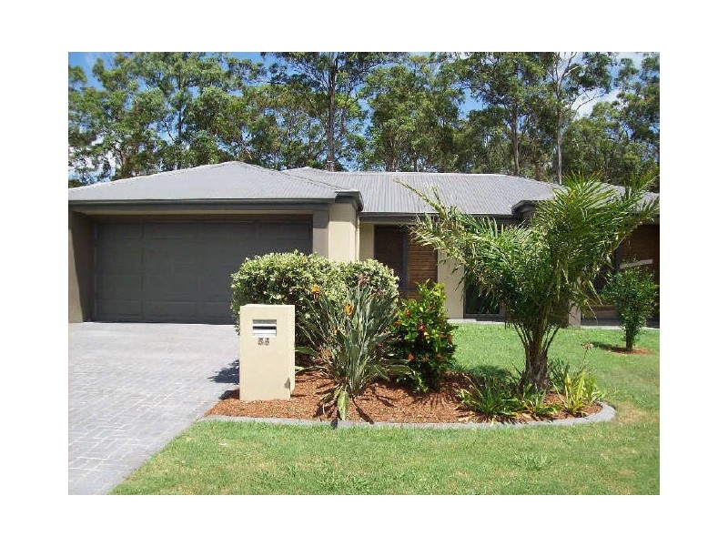 55 Cobb & Co Drive, Oxenford QLD 4210