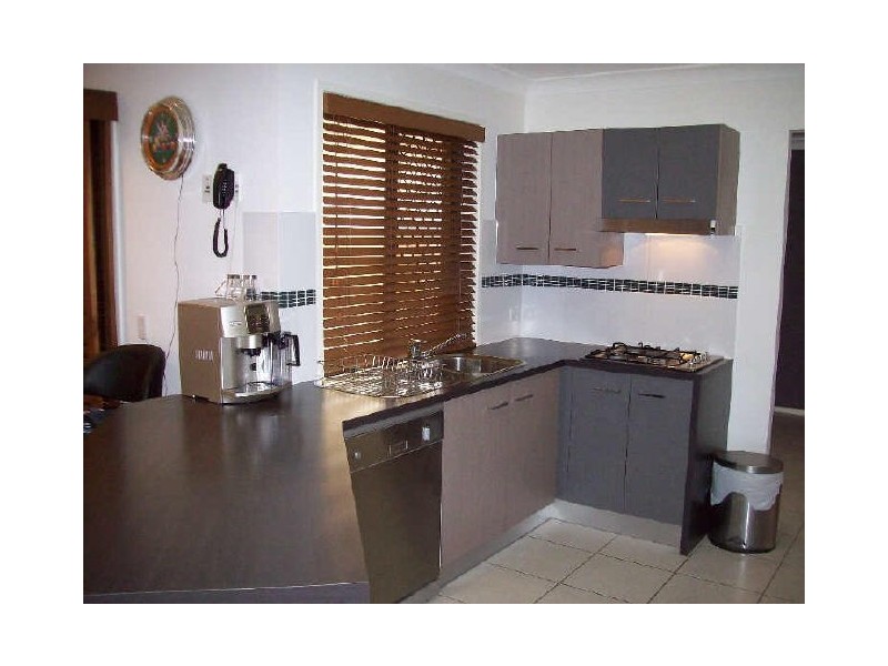 55 Cobb & Co Drive, Oxenford QLD 4210