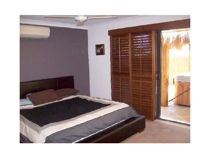 55 Cobb & Co Drive, Oxenford QLD 4210