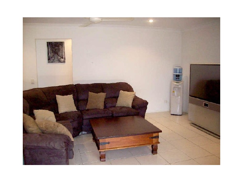 55 Cobb & Co Drive, Oxenford QLD 4210