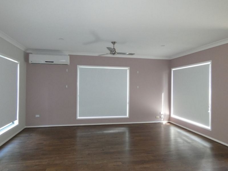 2 Prominent Crescent, Upper Coomera QLD 4209