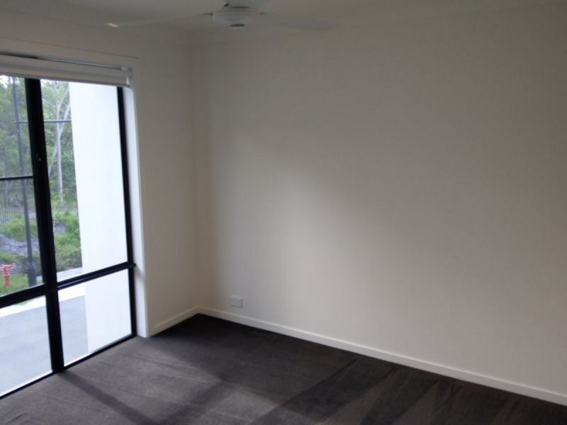 54/1 Residences Circuit, Pimpama QLD 4209