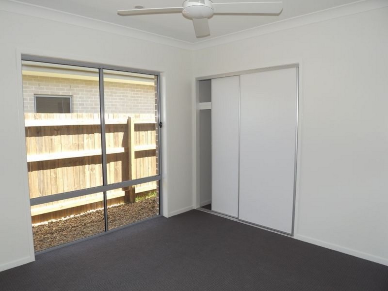 7 Hoop Pine Circuit, Coomera QLD 4209
