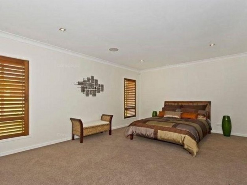 24 Rainlily Crescent, Upper Coomera QLD 4209