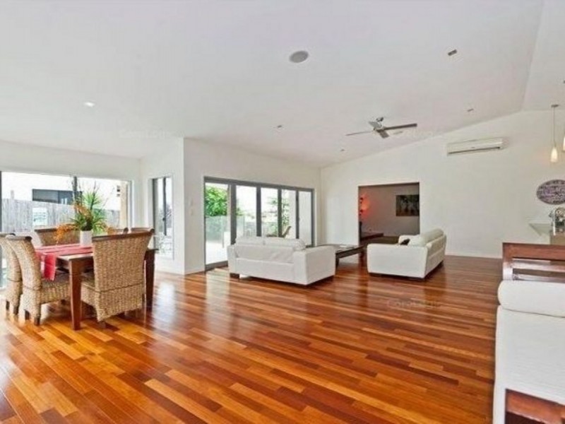 24 Rainlily Crescent, Upper Coomera QLD 4209