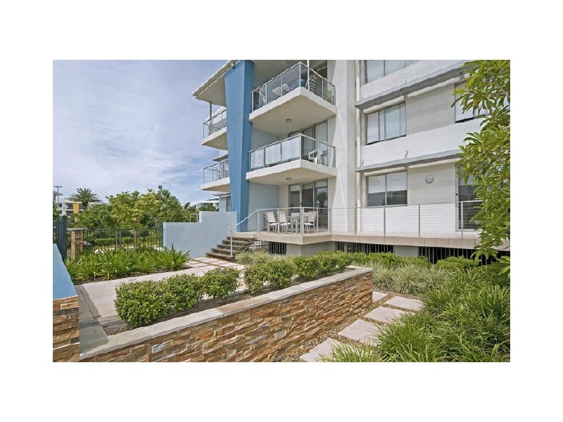 315/ 66 Sickle Avenue, Hope Island QLD 4212