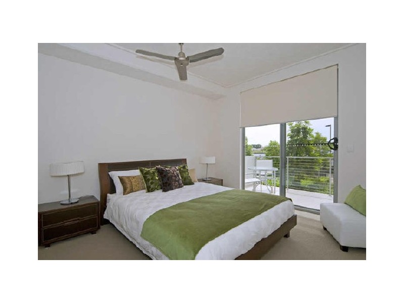 315/ 66 Sickle Avenue, Hope Island QLD 4212