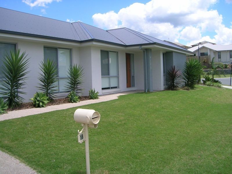 18 Barrington Street, Upper Coomera QLD 4209