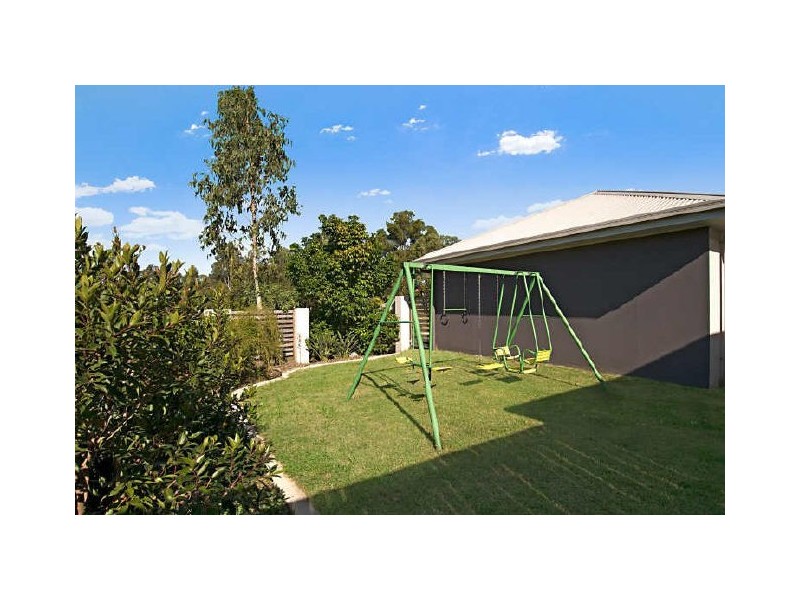 1/2 Sandhurst Crescent, Upper Coomera QLD 4209