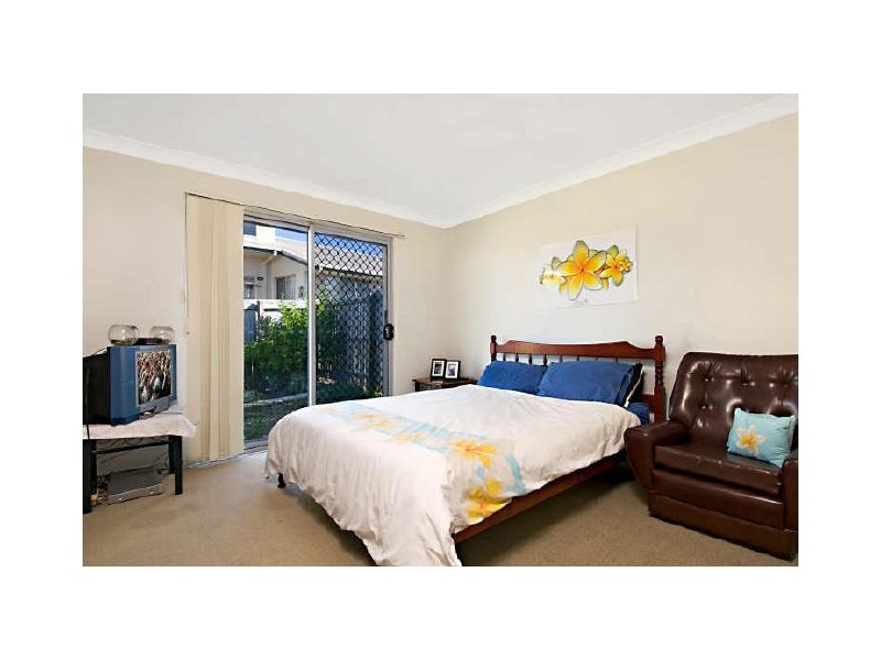 1/2 Sandhurst Crescent, Upper Coomera QLD 4209