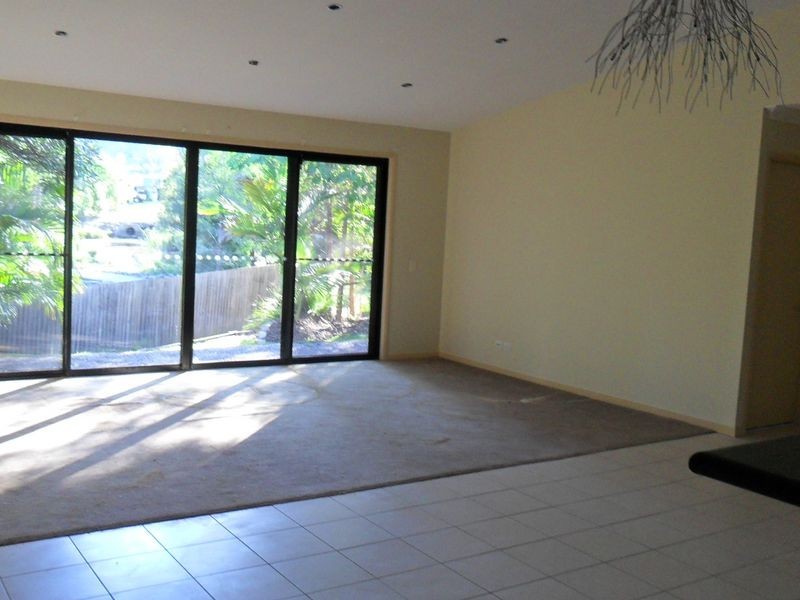 16 Ferngrove Avenue, Upper Coomera QLD 4209