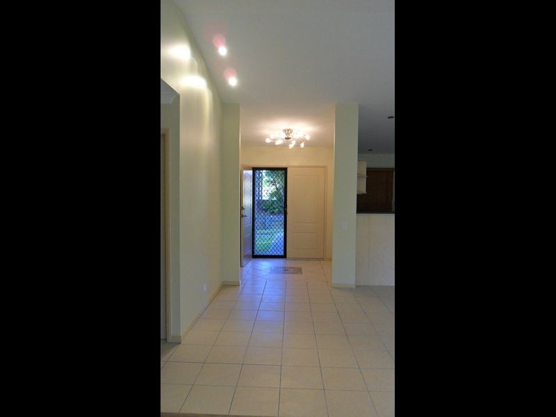 16 Ferngrove Avenue, Upper Coomera QLD 4209