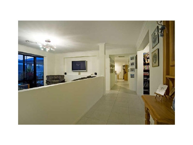 22 Sailaway Court, Coomera QLD 4209