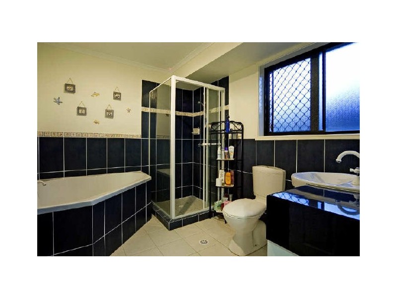 22 Sailaway Court, Coomera QLD 4209