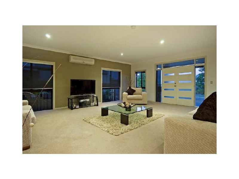 1 Pathfinder Road, Coomera QLD 4209