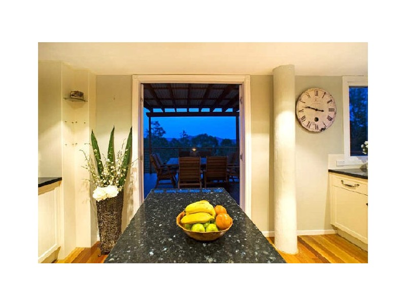 90 Holyrood Road, Maudsland QLD 4210