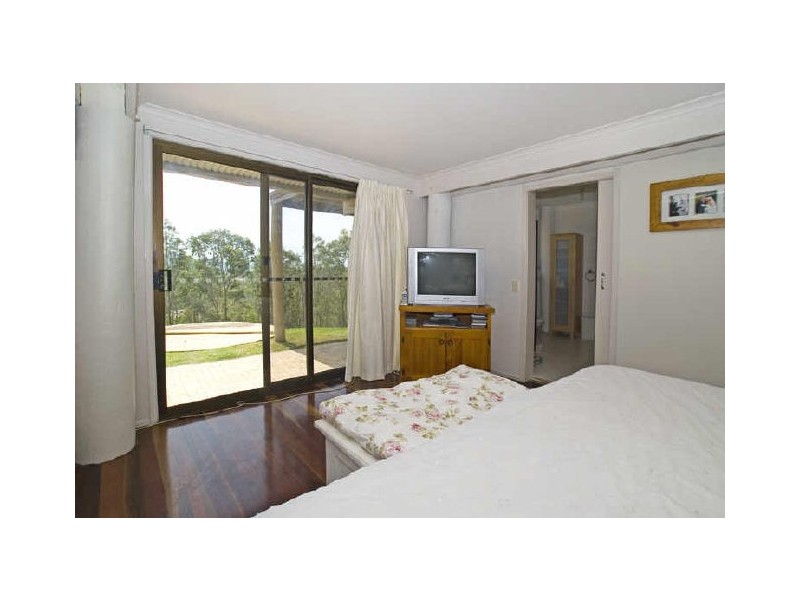 90 Holyrood Road, Maudsland QLD 4210