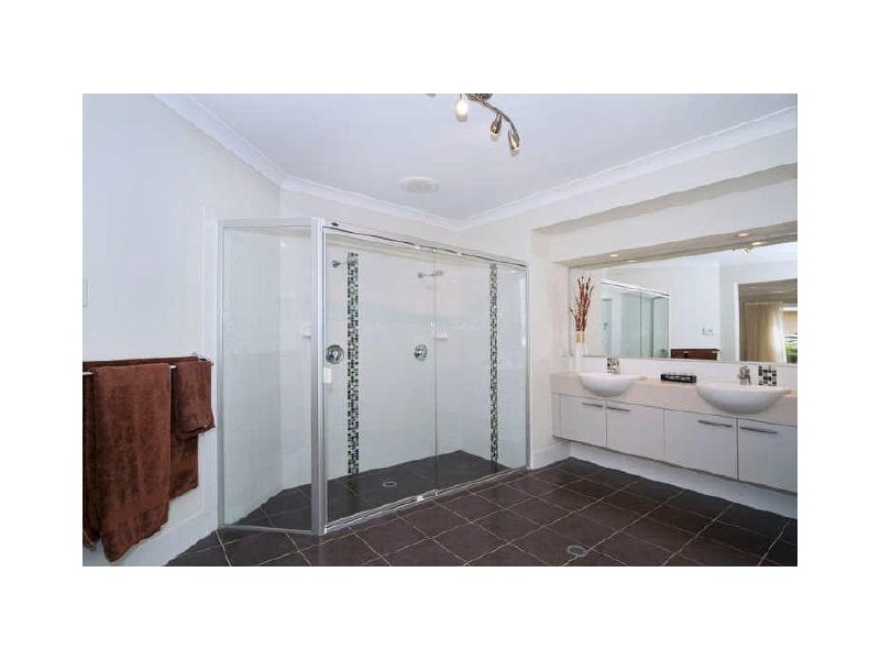 6 Bashful Lane, Coomera QLD 4209