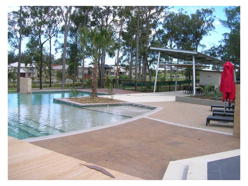 12 Paradise Drive, Coomera QLD 4209