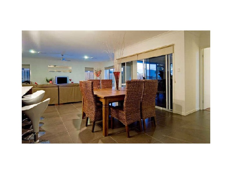 26 Rainbow Circuit, Coomera QLD 4209