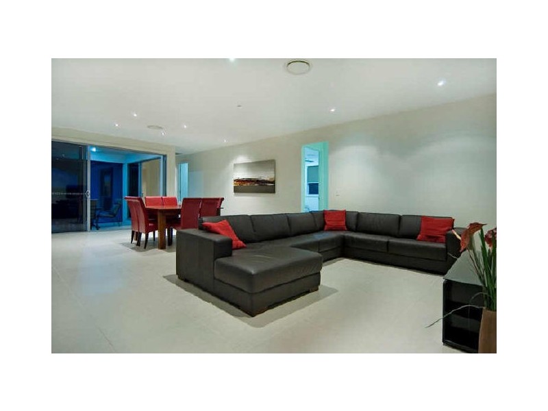 9 Morning Tide Lane, Coomera QLD 4209