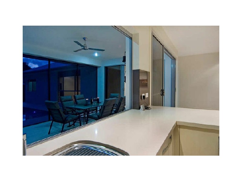 9 Morning Tide Lane, Coomera QLD 4209