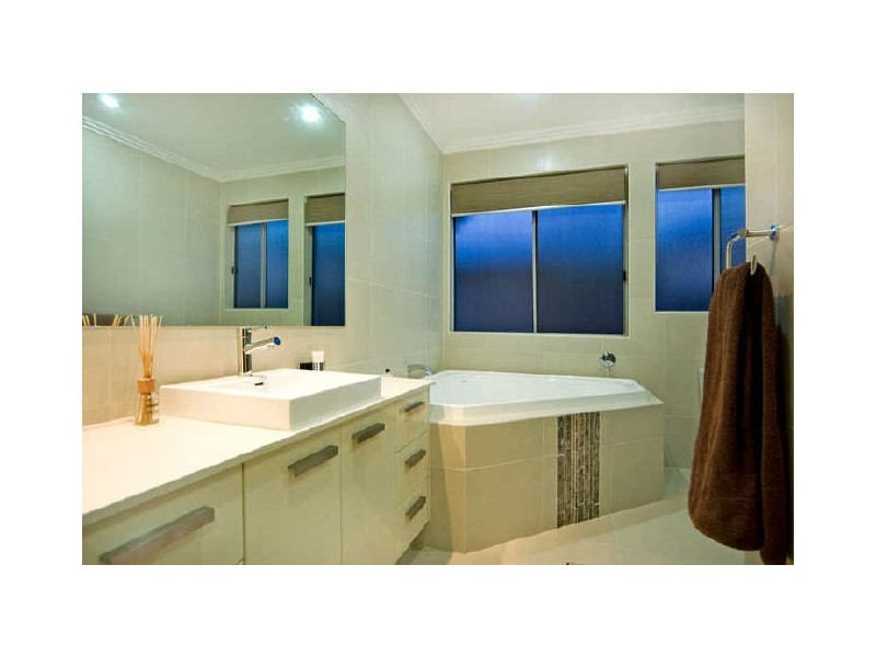 9 Morning Tide Lane, Coomera QLD 4209