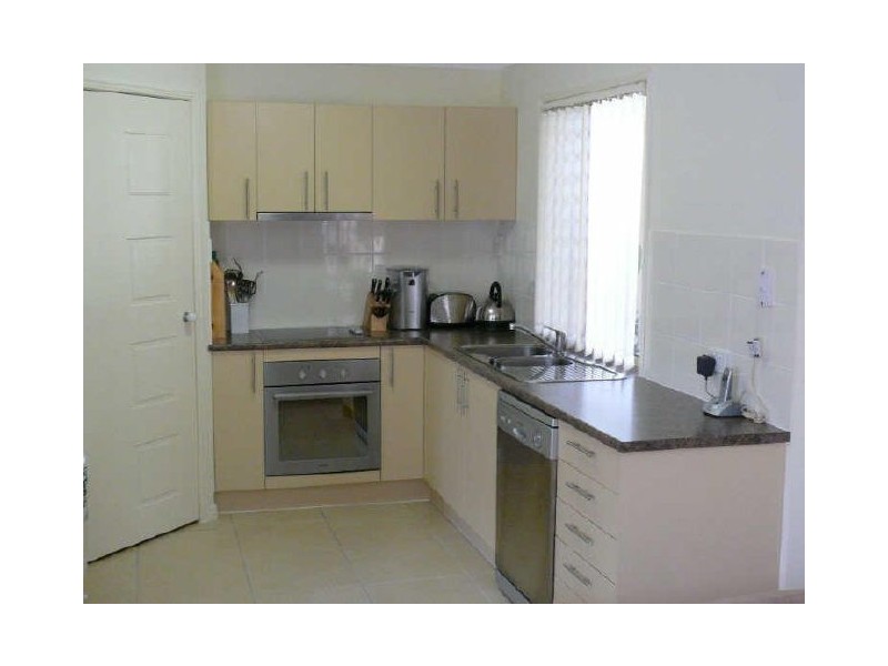 1/11 Lauren Grove, Upper Coomera QLD 4209